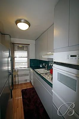 Sold by Bellmarc Realty | media 5