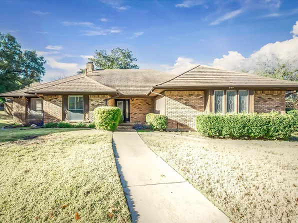 804 Shadycreek Ct, Arlington, TX 76013