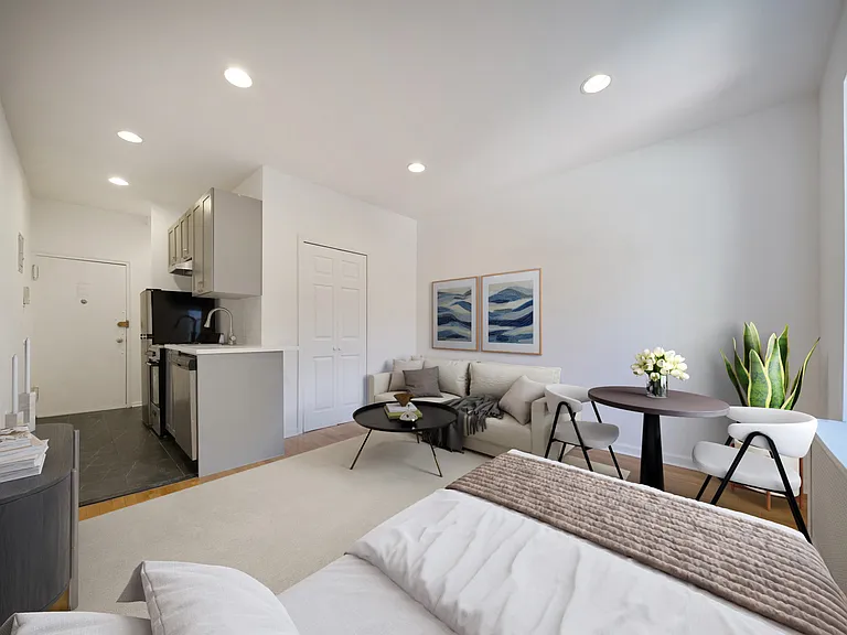 317 W 74th St #4B — Photo 2