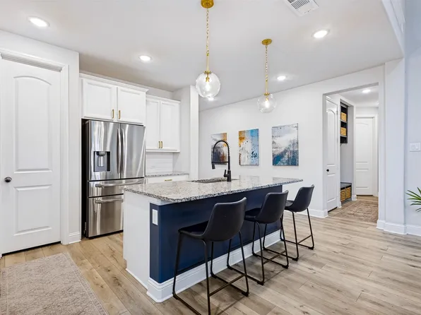912 Lady Bird Dr, McKinney, TX 75071