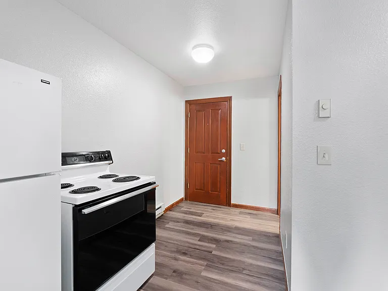 Garfield Street Apartments — Photo 53