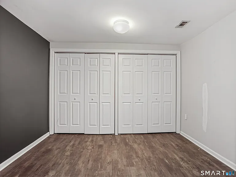 35 W Broad St #404 — Photo 25