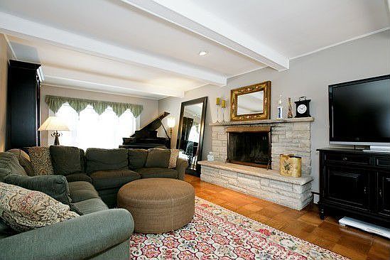 1st image of 251 Richmond Ave