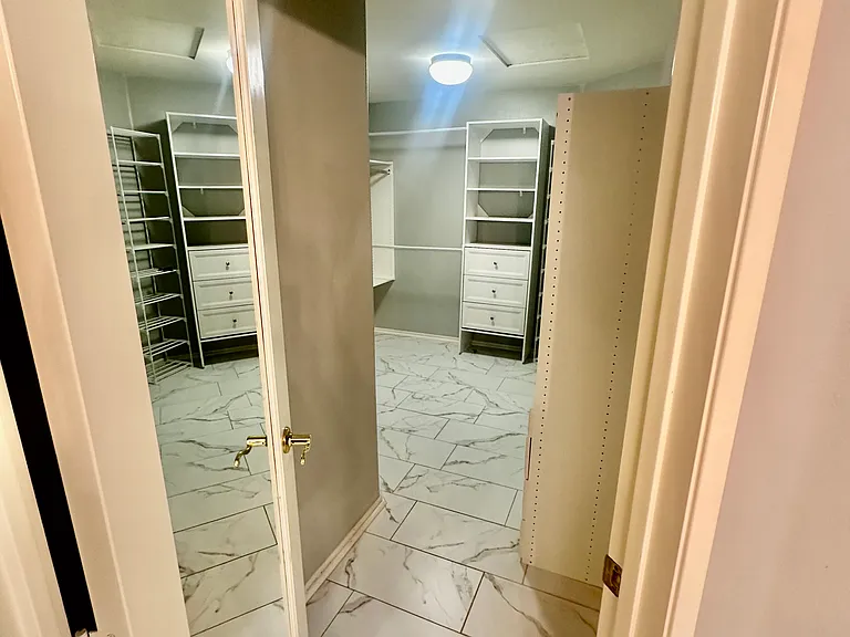 Gardenvail Dr — Photo 13