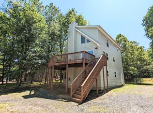 23 Tennyson Cir, Albrightsville, PA 18210