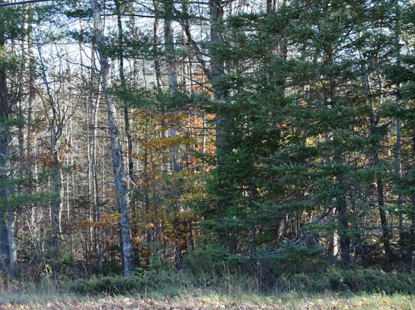 82 Marsh Road, Belfast, ME 04915