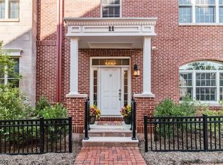 11 Bellcourt Pl, Livingston, NJ