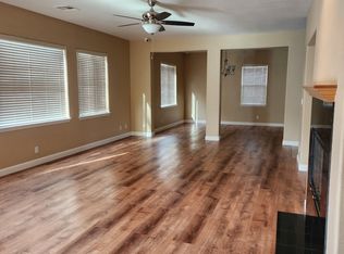 431 Morena Dr, Los Banos, CA 93635
