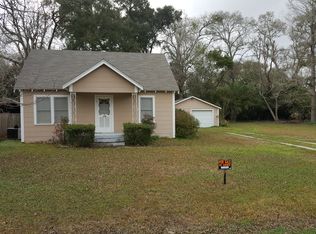 128 7th Ave, Nederland, TX 77627