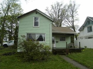 1621 Washington St, Cedar Falls, IA 50613