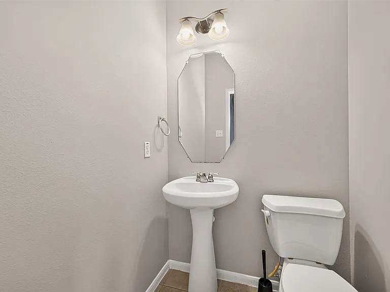 10411 Dewey Eve Ct — Photo 14