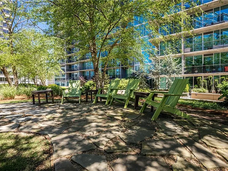 1080 Peachtree St NE #1411 — Photo 44