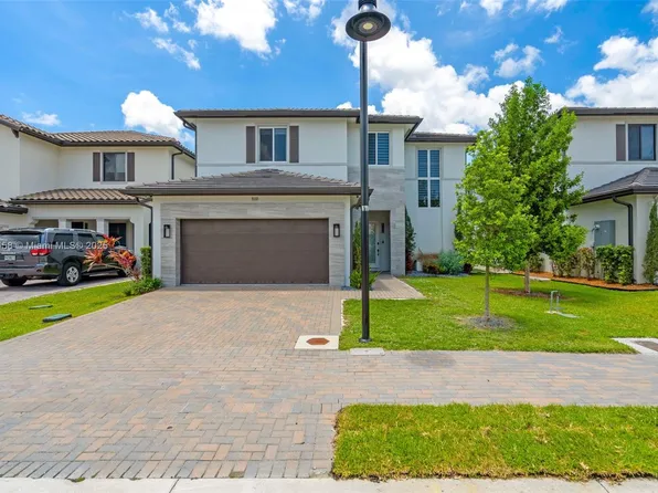 8110 NW 46th Ter, Miami, FL 33166