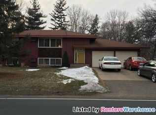 8488 Spring Lake Rd, Mounds View, MN 55112