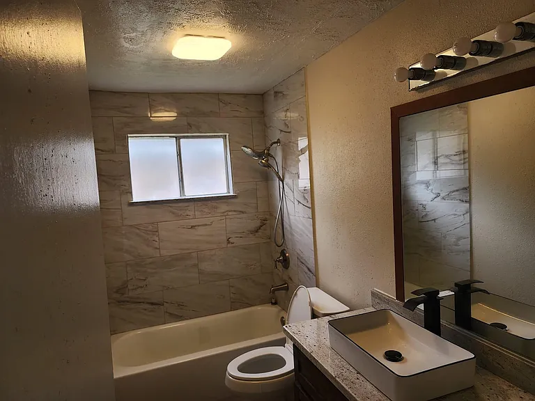 715 Beechbend Dr — Photo 8