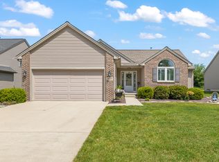 459 Marblewood Ln UNIT 66, Saline, MI 48176