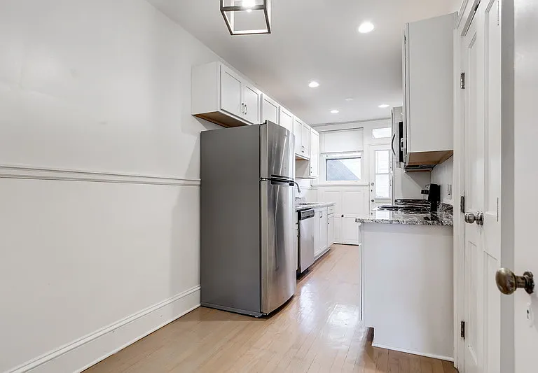 3400 Grove Ave #2 — Photo 10
