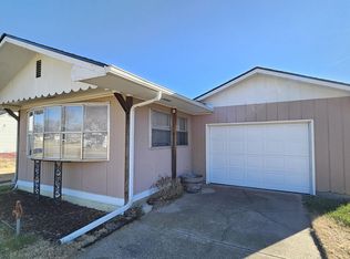 309 N 2nd St, Stockton, KS 67669