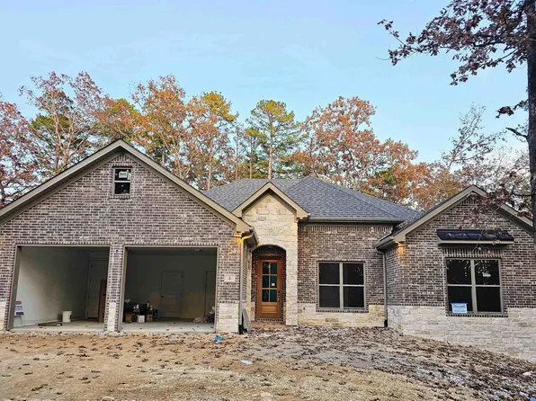 4 Acambaro Pl, Hot Springs Village, AR 71909