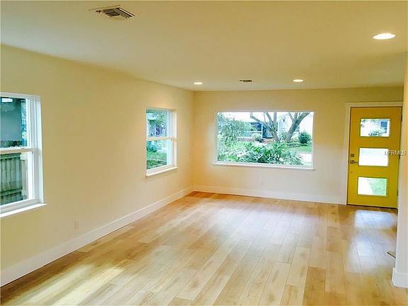 3rd image of 1728 23rd Ave N