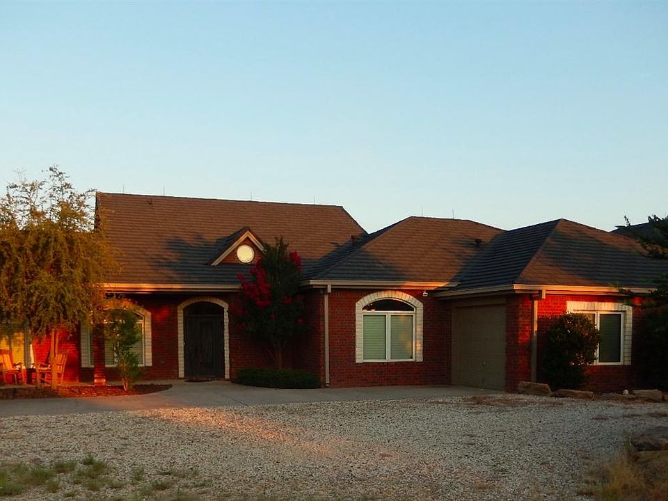 1st image of 2942 Sierra Vista Dr