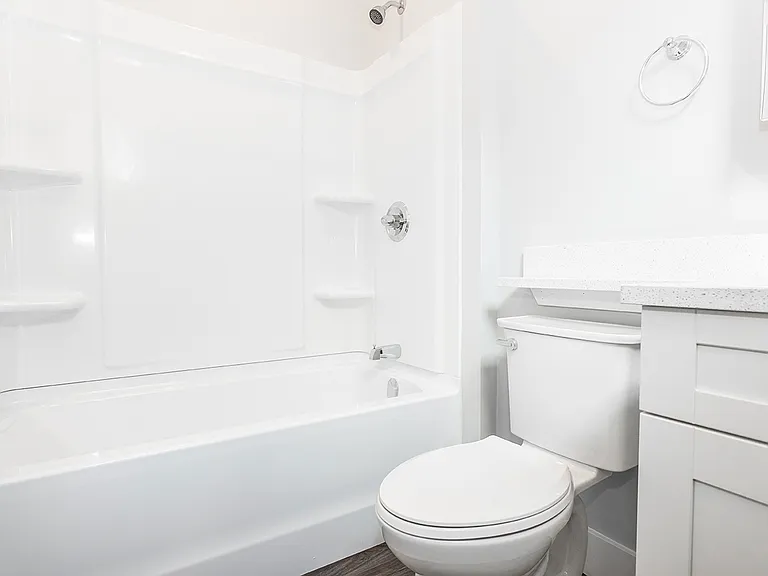 883 Grosvenor Ave #6 — Photo 38