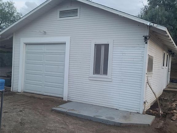 4th image of 10560 Robinson Ave