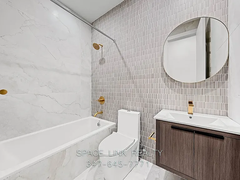 79 Maujer St #4A — Photo 10