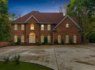 515 Kent Rd, Roswell, GA 30075