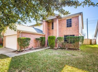 10622 Gold Finch Rd, Baytown, TX 77523