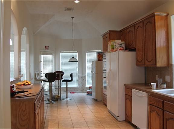 4th image of 5631 Carta Valley Ln