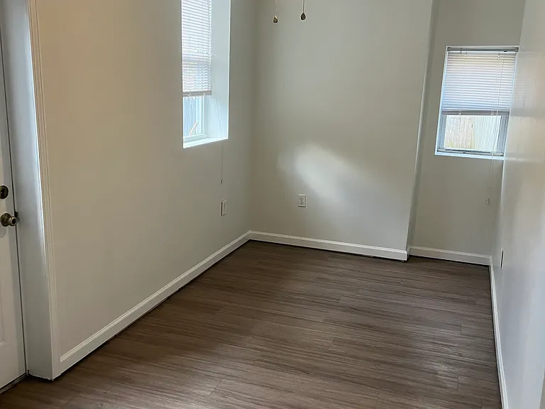 444 North Ave — Photo 5