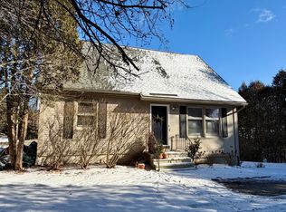 2 Brickyard Rd #2, Essex Junction, VT 05452