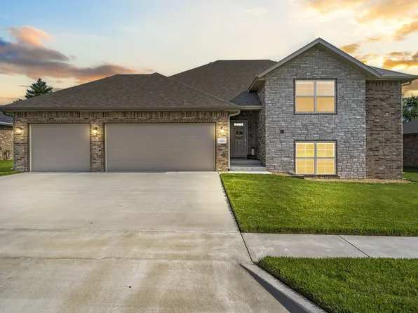 4225 W Orchard Lane, Battlefield, MO 65619