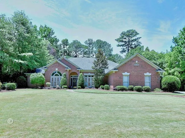 911 Woodpine Ct, Columbus, GA 31904
