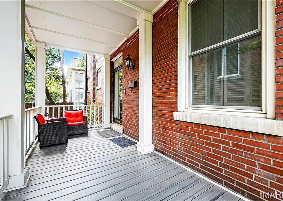 4660 Pershing Pl, Saint Louis, MO 63108 | Zillow