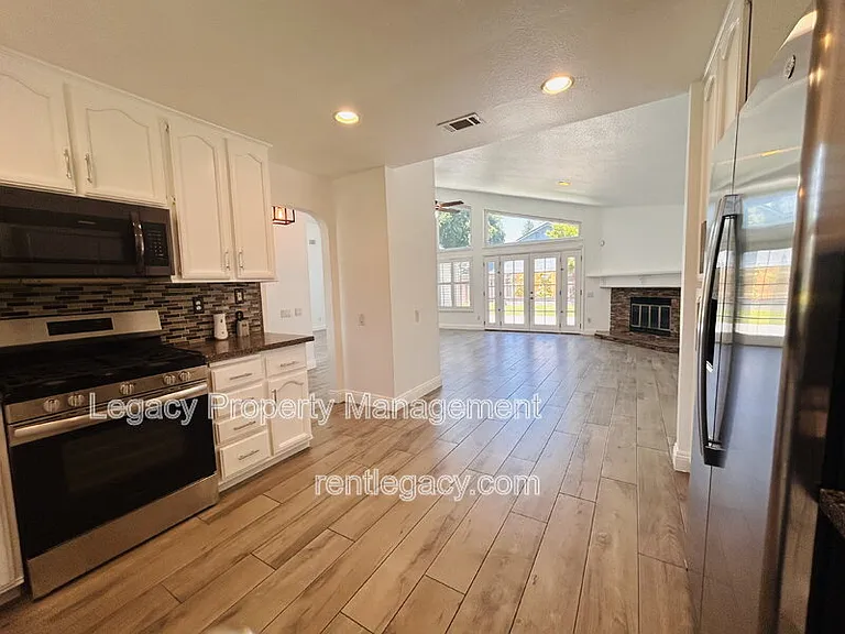 3047 Mill Oak Way — Photo 9