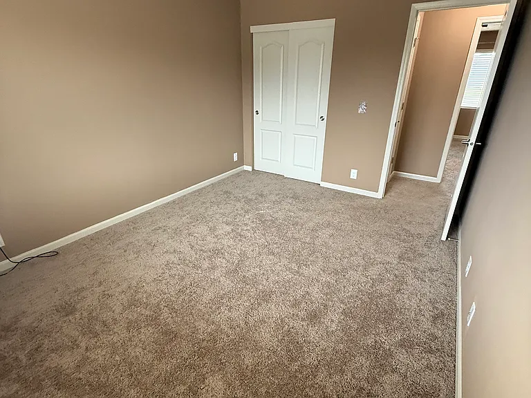 14555 Gilder Ave — Photo 7