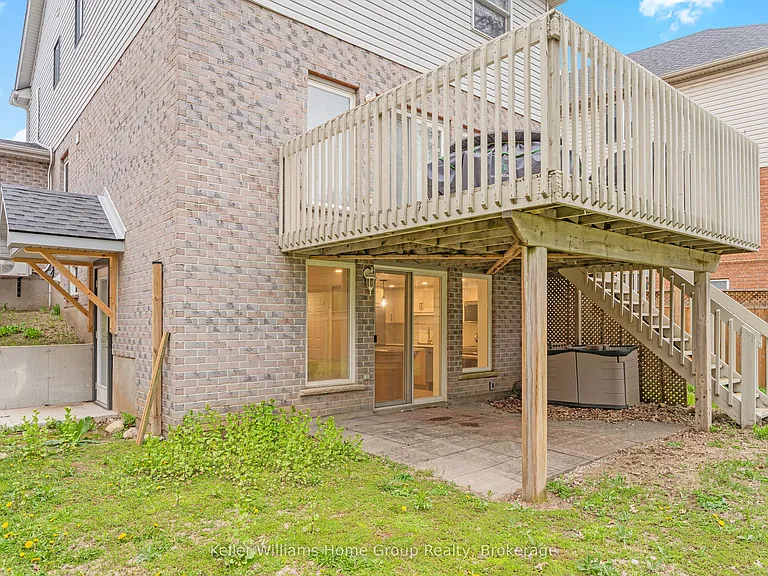 33 Milson Cres #LOWER — Photo 14