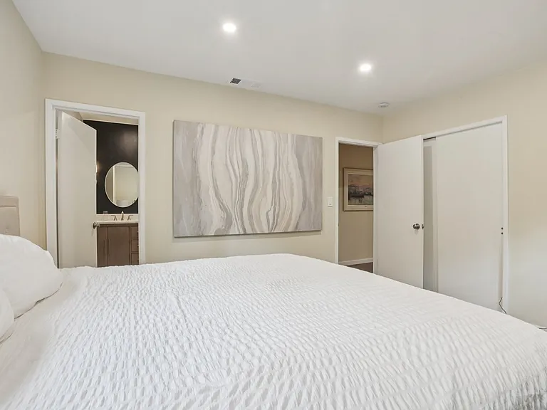 25340 Marion Ridge Dr — Photo 26