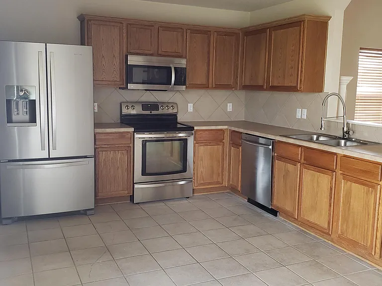 3403 Bull Run Dr — Photo 7