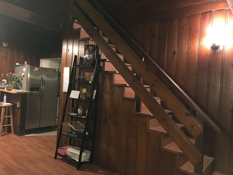 1004 S Campbell Ave — Photo 7
