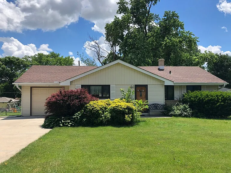 7639 Wright St — Photo 1