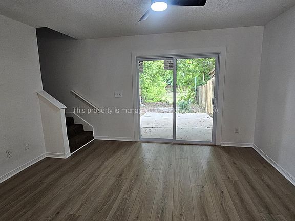 3rd image of 7626 Melissa Ct N