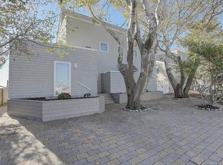 108 Auburn Rd, Beach Haven, NJ 08008