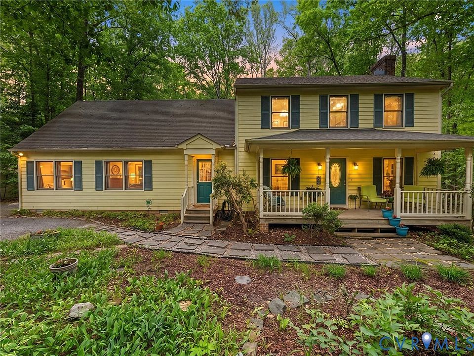1st image of 2741 Ridgeview Rd