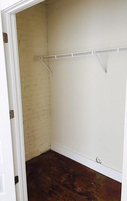 1st image of 1700 E Broad St APT 109