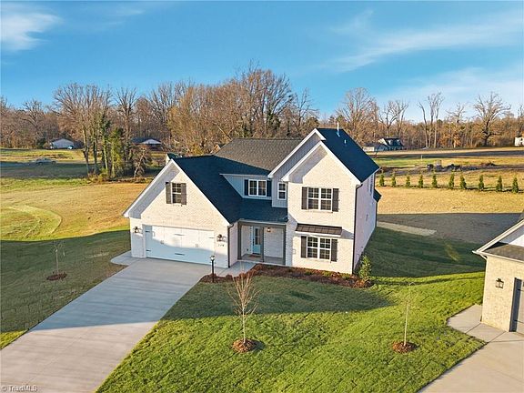 2nd image of 279 Sandpiper Dr