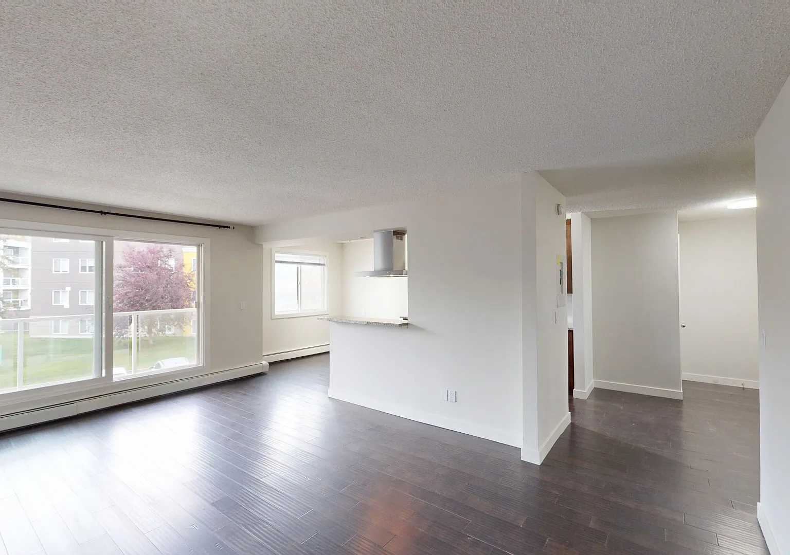 301D Greenview Dr Ne — Photo 4