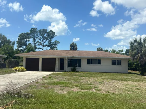 714 Magellan Dr, Sarasota, FL 34243